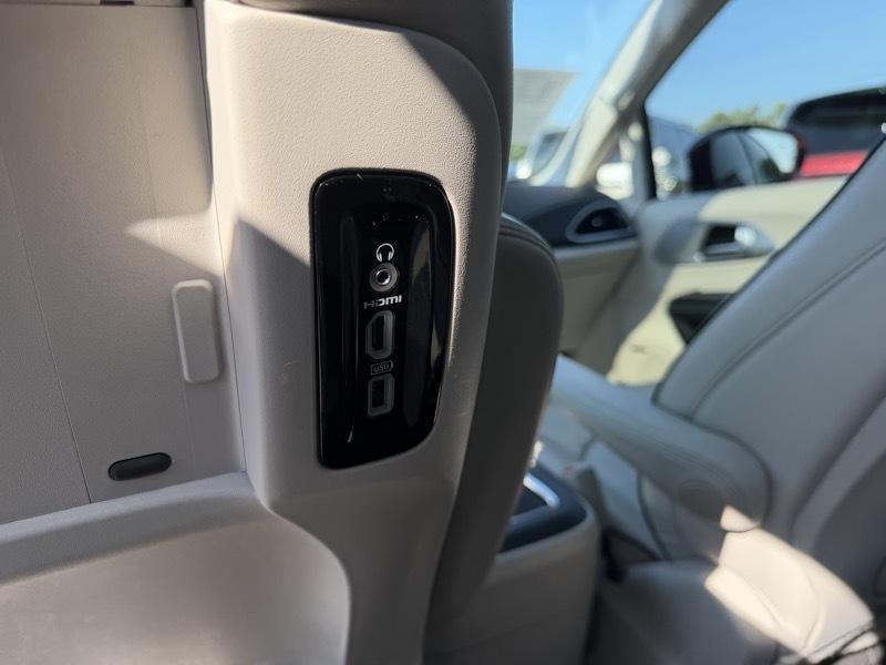 Chrysler Pacifica Hybrid Limited 2018
