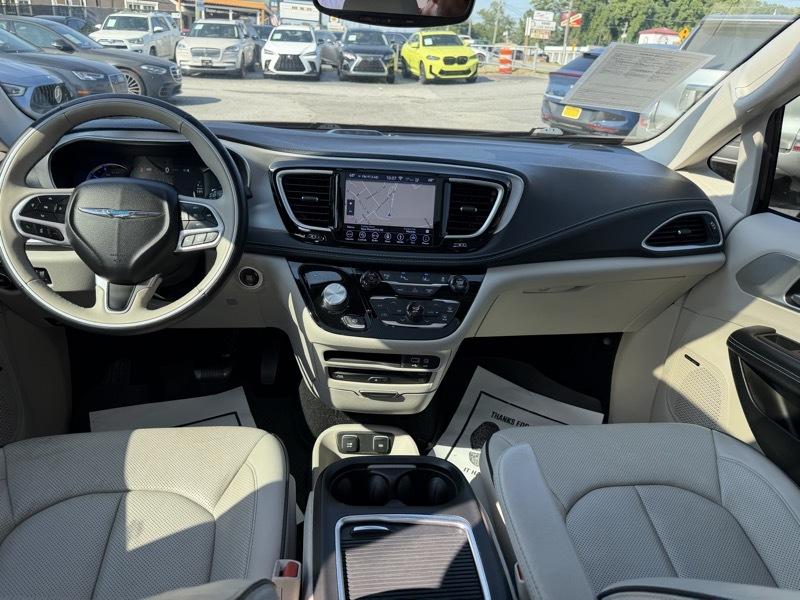 Chrysler Pacifica Hybrid Limited 2018