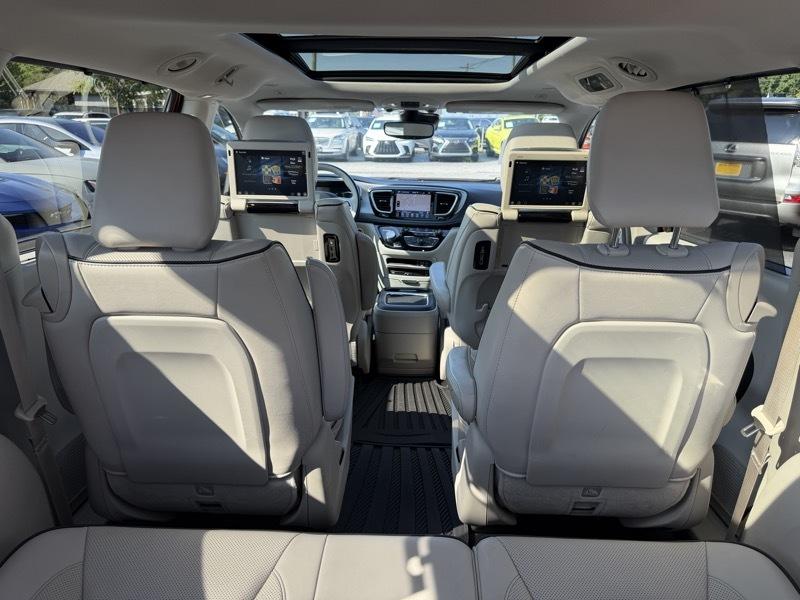 Chrysler Pacifica Hybrid Limited 2018