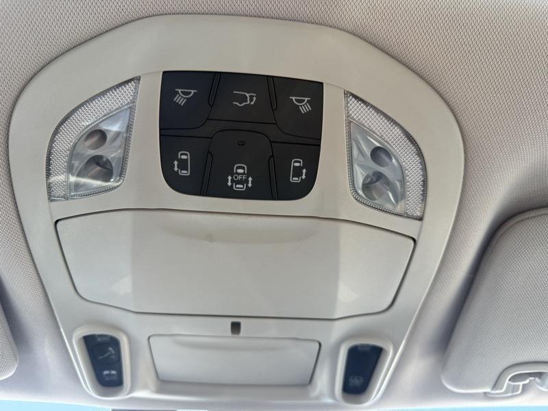 Chrysler Pacifica Hybrid Limited 2018