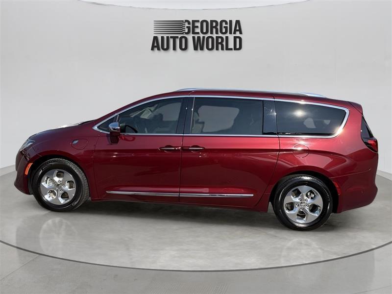 Chrysler Pacifica Hybrid Limited 2018