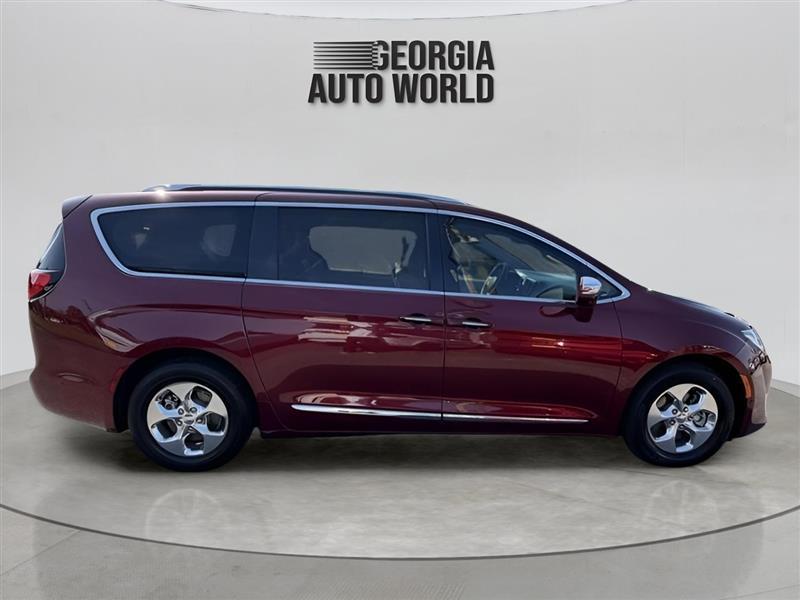 Chrysler Pacifica Hybrid Limited 2018