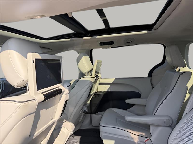 Chrysler Pacifica Hybrid Limited 2018