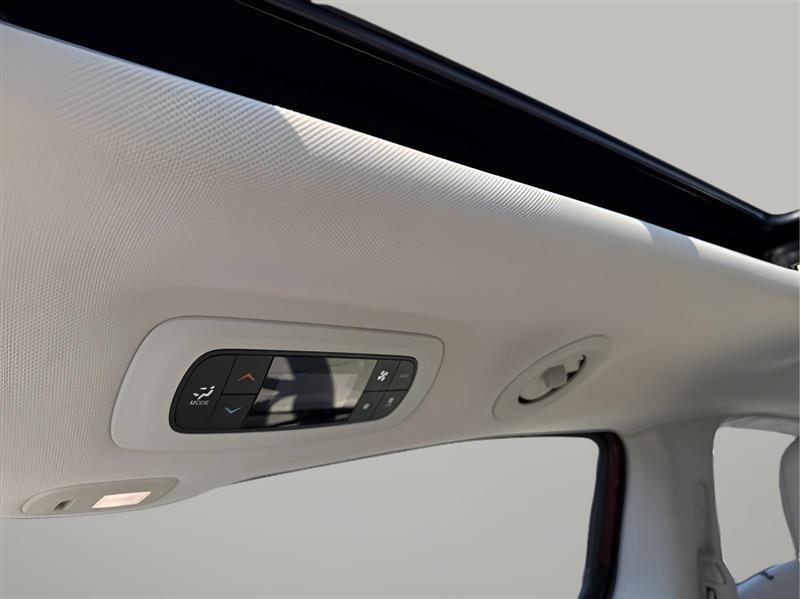 Chrysler Pacifica Hybrid Limited 2018