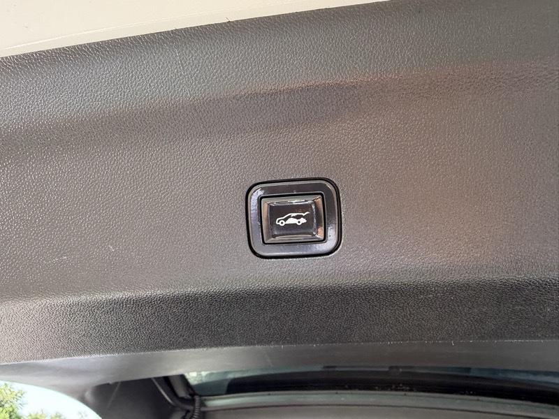 Chevrolet Tahoe LT 2WD 2021