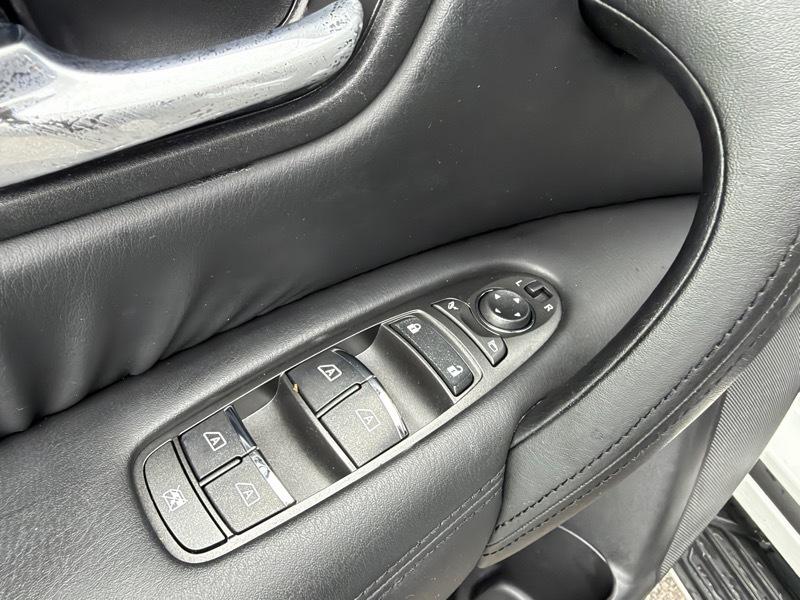 Nissan Armada SL 2WD 2022