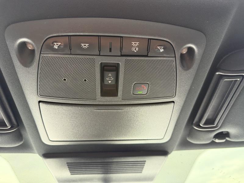 Nissan Armada SL 2WD 2022
