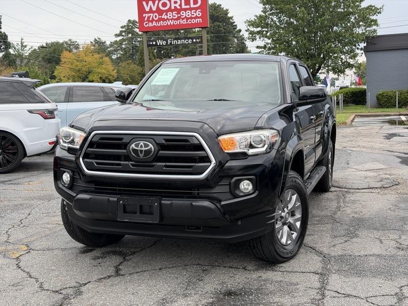 Toyota Tacoma 4WD Double Cab V6 AT (Natl) 2018