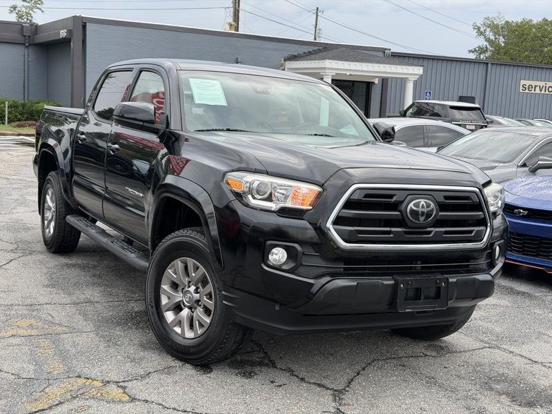 Toyota Tacoma 4WD Double Cab V6 AT (Natl) 2018