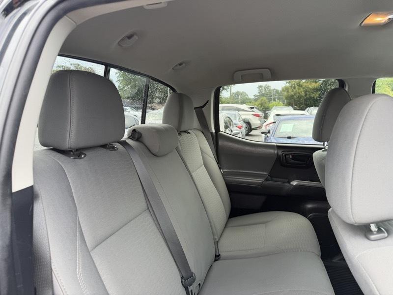 Toyota Tacoma 4WD Double Cab V6 AT (Natl) 2018