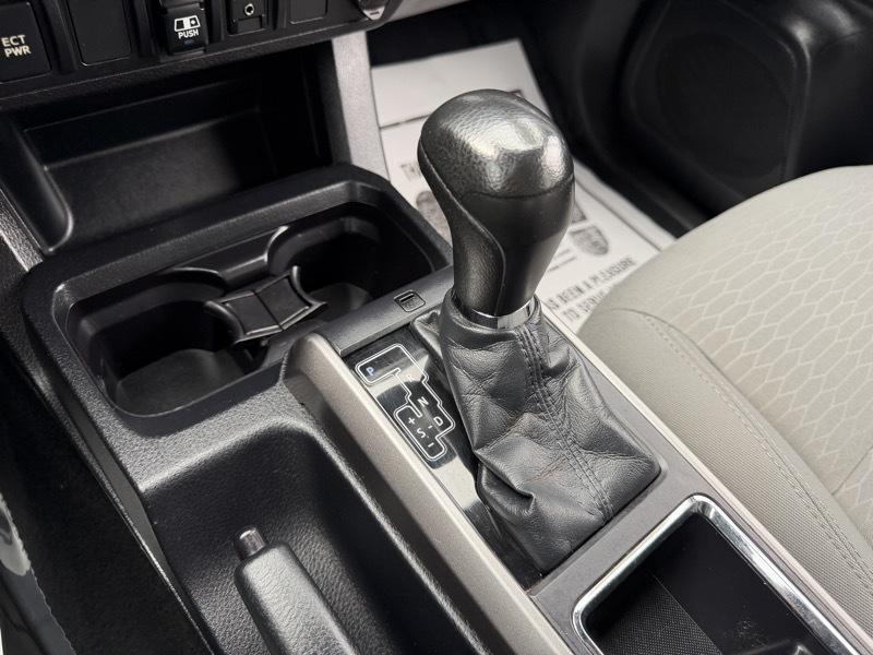 Toyota Tacoma 4WD Double Cab V6 AT (Natl) 2018