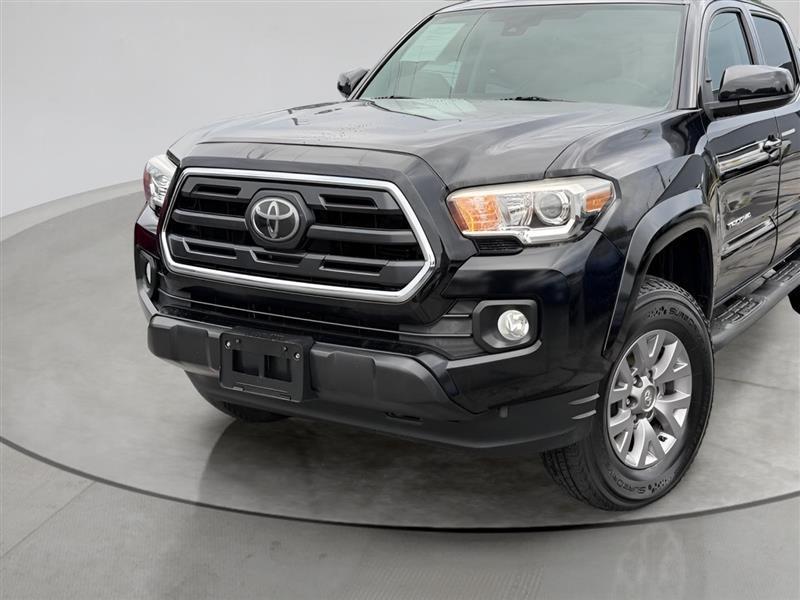 Toyota Tacoma 4WD Double Cab V6 AT (Natl) 2018