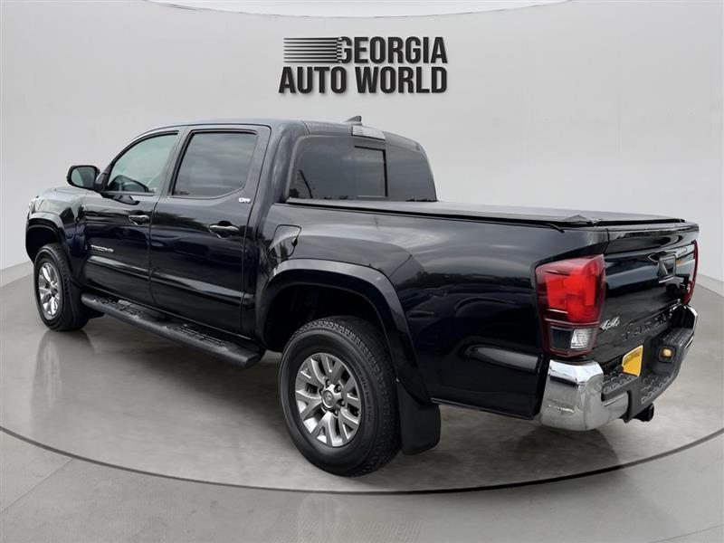 Toyota Tacoma 4WD Double Cab V6 AT (Natl) 2018