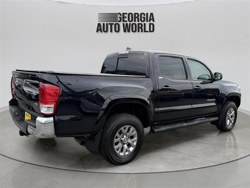 Toyota Tacoma 4WD Double Cab V6 AT (Natl) 2018