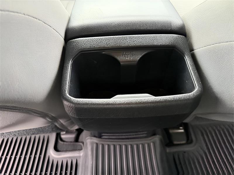 Toyota Tacoma 4WD Double Cab V6 AT (Natl) 2018
