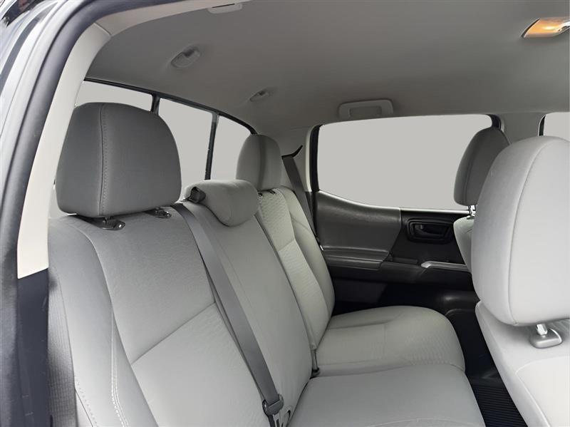 Toyota Tacoma 4WD Double Cab V6 AT (Natl) 2018