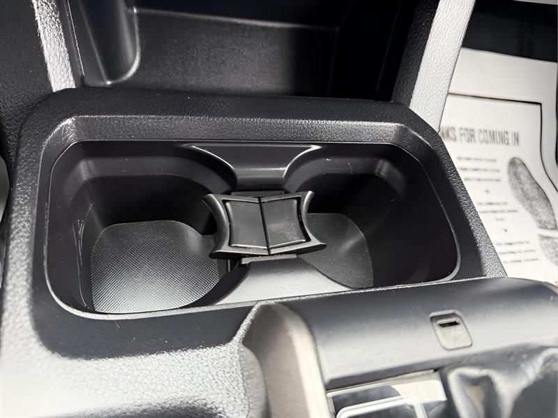 Toyota Tacoma 4WD Double Cab V6 AT (Natl) 2018