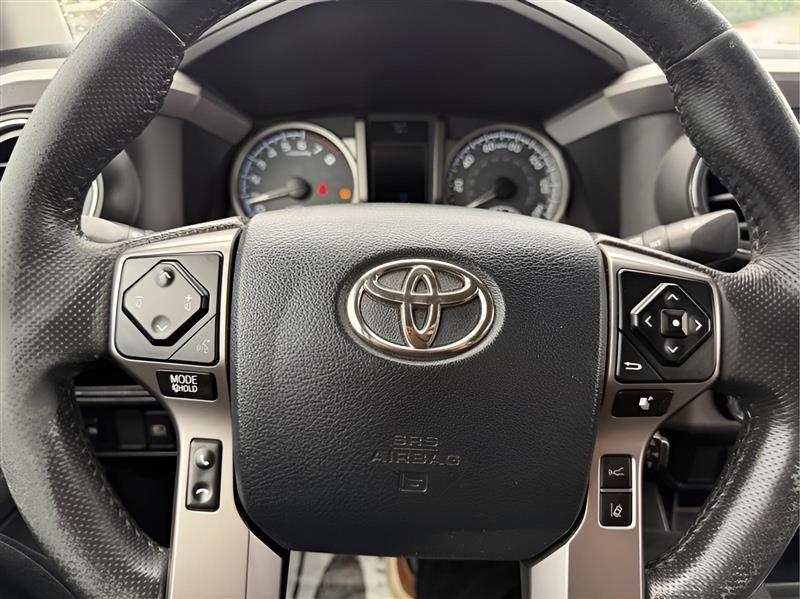 Toyota Tacoma 4WD Double Cab V6 AT (Natl) 2018