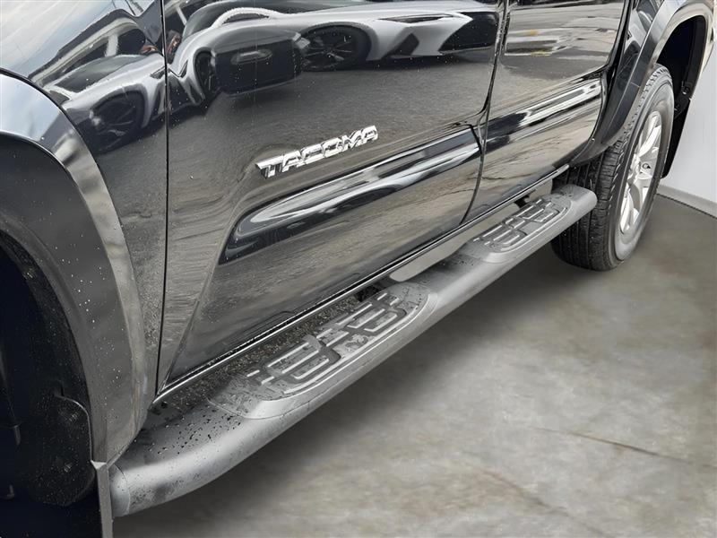 Toyota Tacoma 4WD Double Cab V6 AT (Natl) 2018