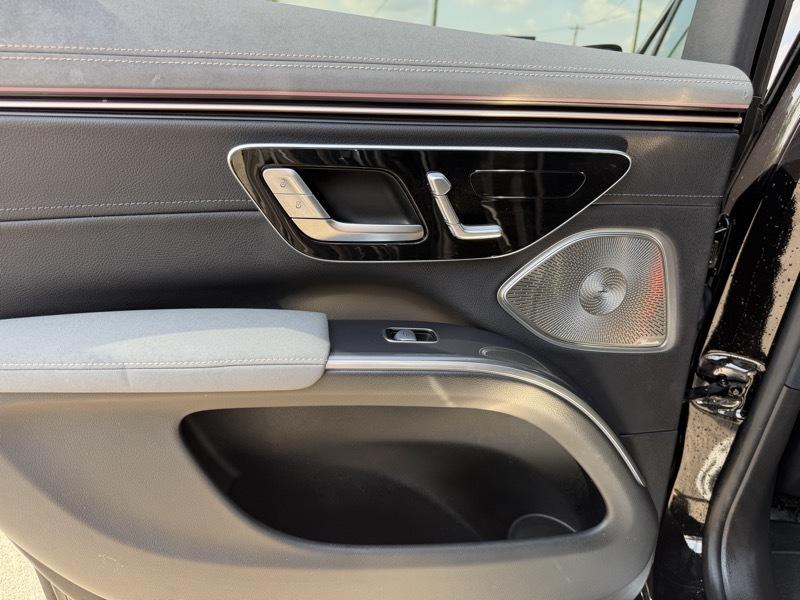 Mercedes-Benz EQS 450+ 2023
