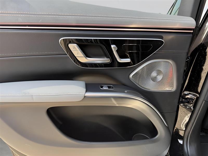 Mercedes-Benz EQS 450+ 2023