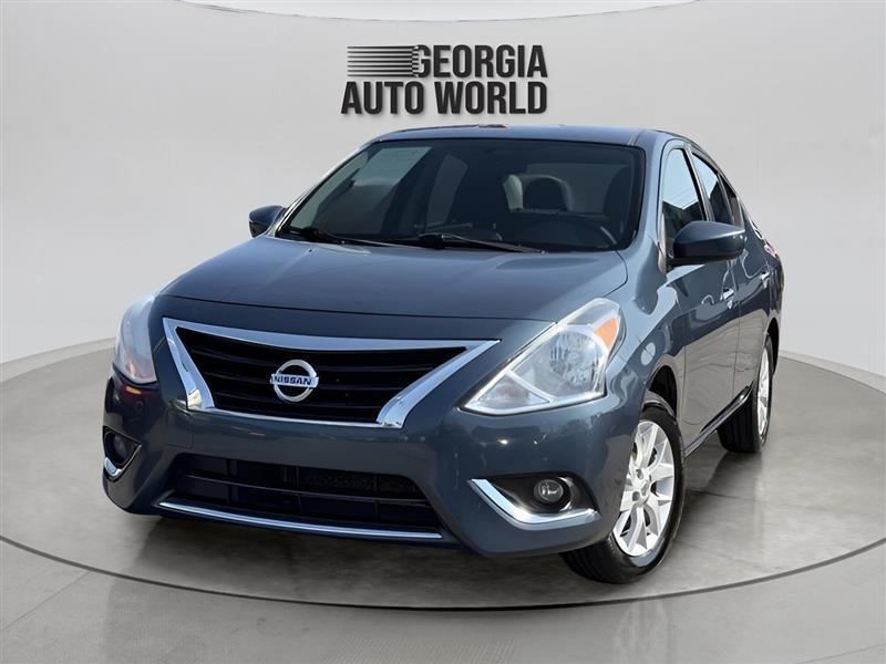 Nissan Versa SV 4D Sedan 2016