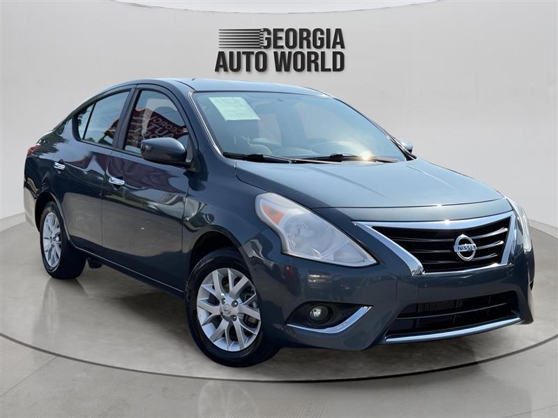 Nissan Versa SV 4D Sedan 2016