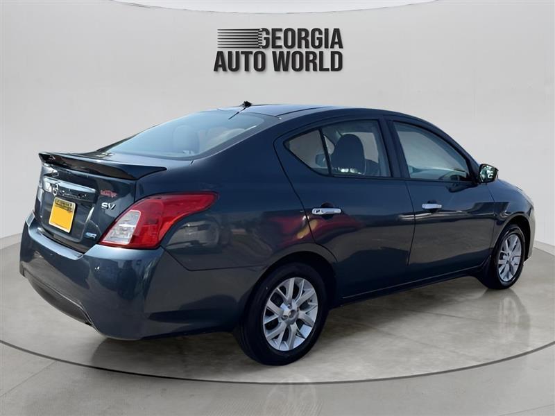 Nissan Versa SV 4D Sedan 2016