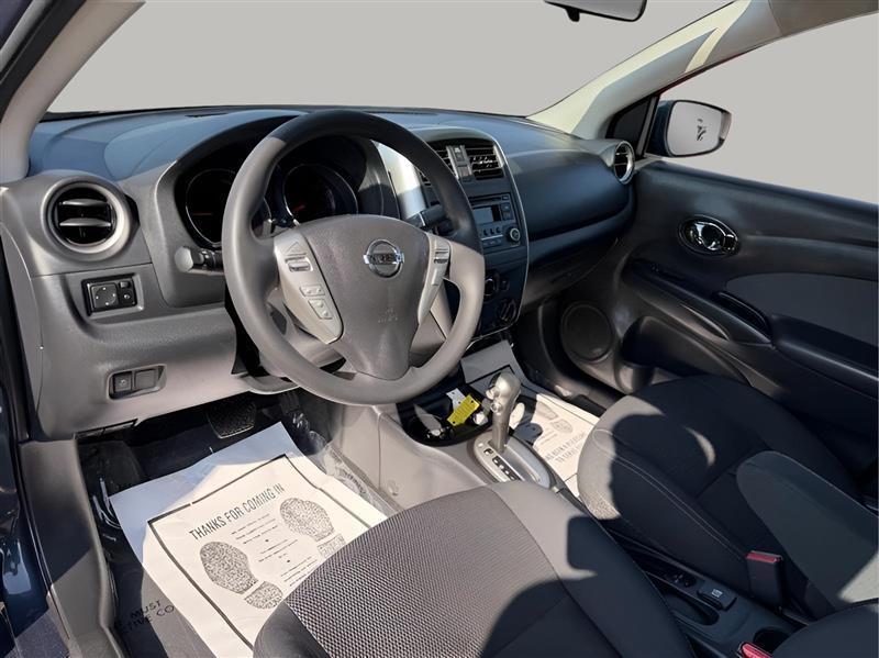 Nissan Versa SV 4D Sedan 2016