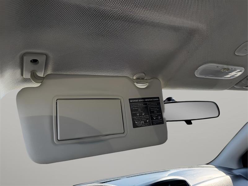 Nissan Versa SV 4D Sedan 2016