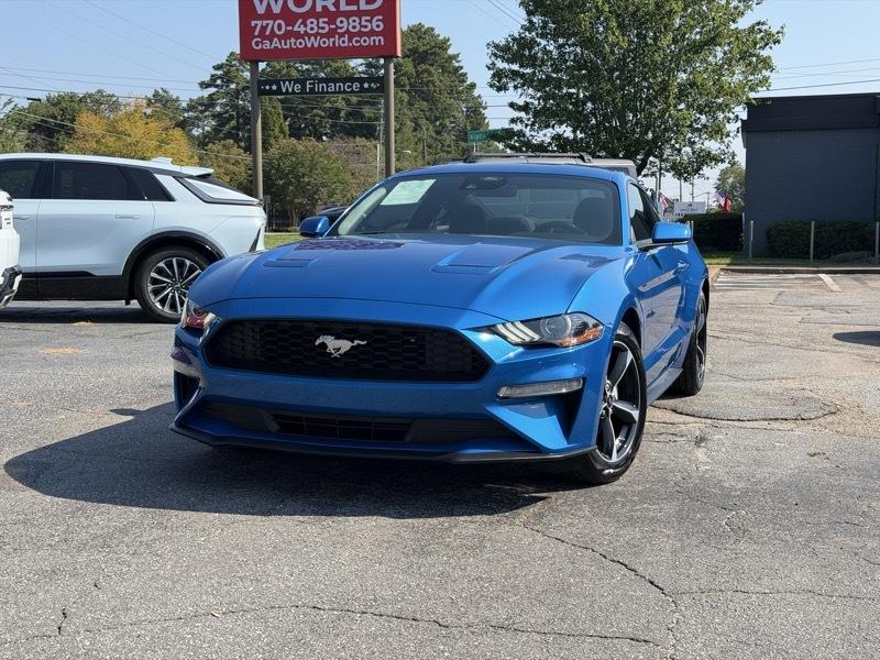Ford Mustang EcoBoost Coupe 2021