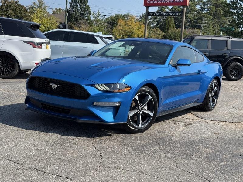 Ford Mustang EcoBoost Coupe 2021