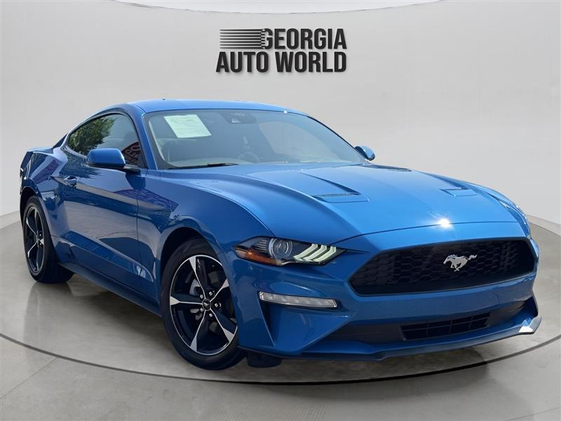 Ford Mustang EcoBoost Coupe 2021