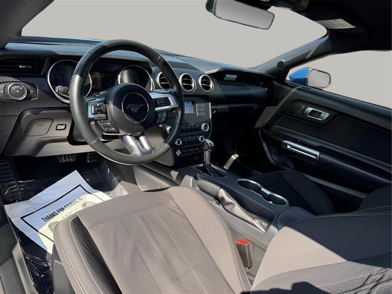 Ford Mustang EcoBoost Coupe 2021
