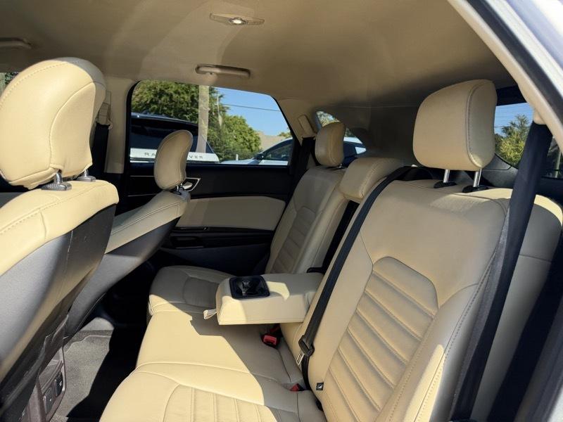 Ford Edge SEL FWD 2018