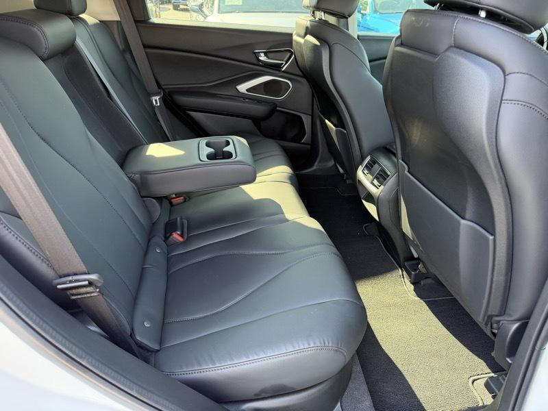Acura RDX Base 4D SUV FWD 2021