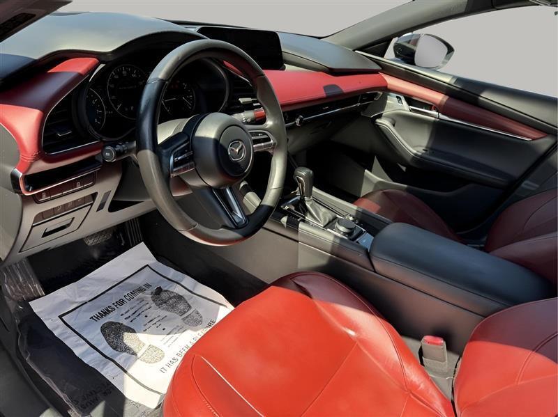 Mazda MAZDA3 Premium Hatchback 2021