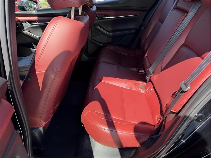 Mazda MAZDA3 Premium Hatchback 2021