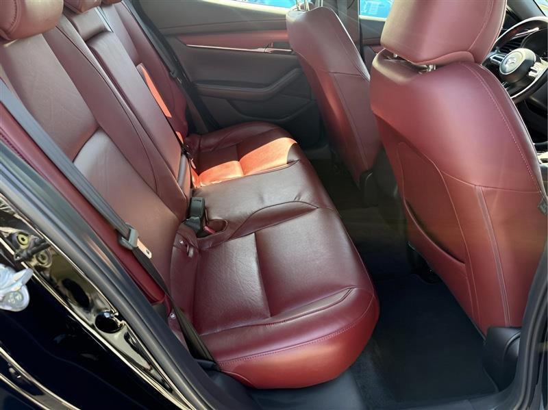 Mazda MAZDA3 Premium Hatchback 2021