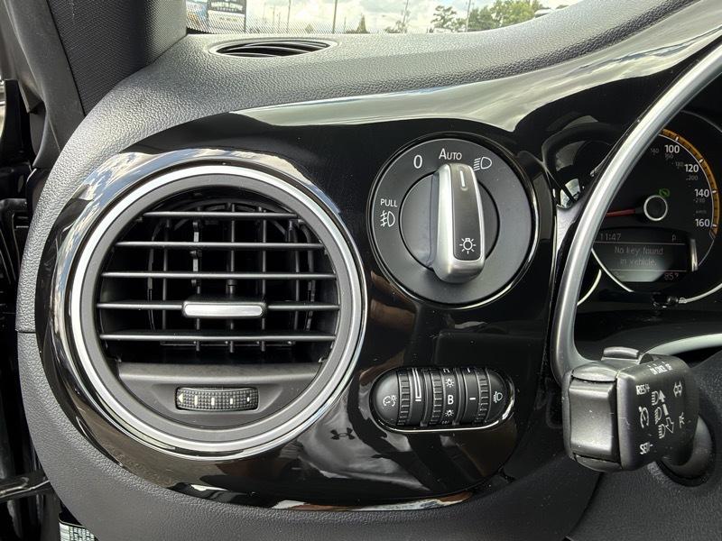 Volkswagen Beetle 2.0T Dune 2018