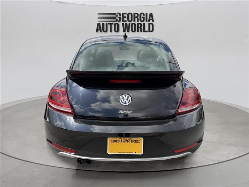 Volkswagen Beetle 2.0T Dune 2018