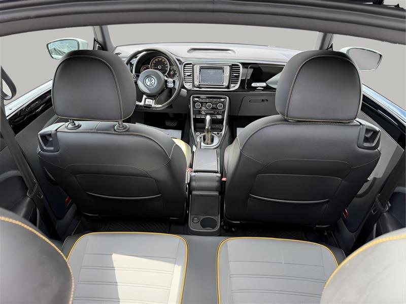 Volkswagen Beetle 2.0T Dune 2018