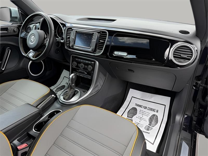 Volkswagen Beetle 2.0T Dune 2018