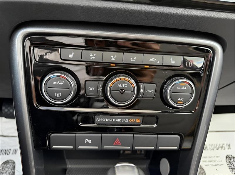 Volkswagen Beetle 2.0T Dune 2018