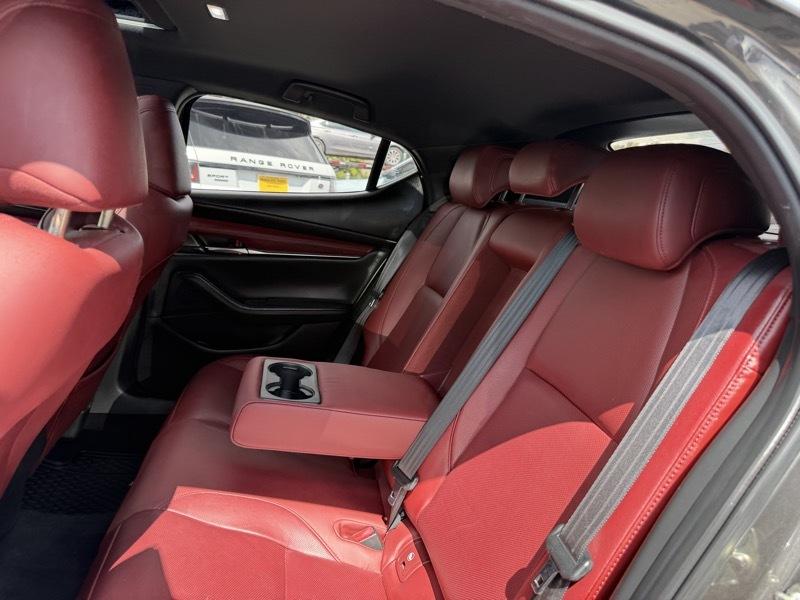 Mazda MAZDA3 Premium Hatchback 6A 2020