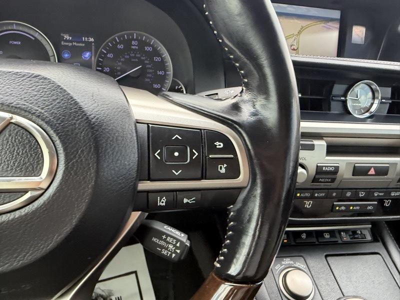Lexus ES 300h Sedan 2017