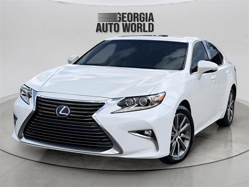 Lexus ES 300h Sedan 2017
