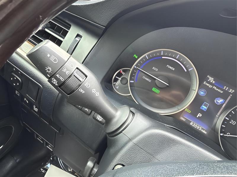 Lexus ES 300h Sedan 2017