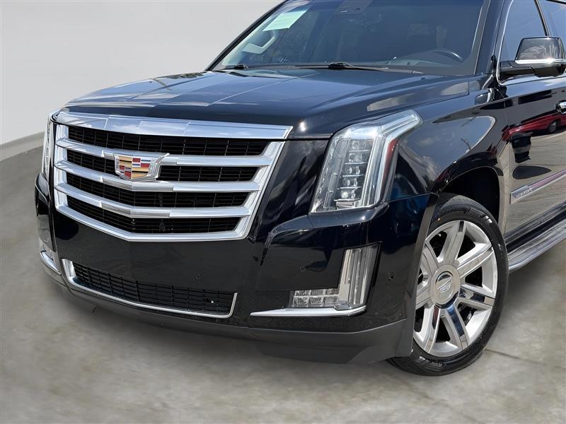 Cadillac Escalade ESV 2WD Luxury 2019