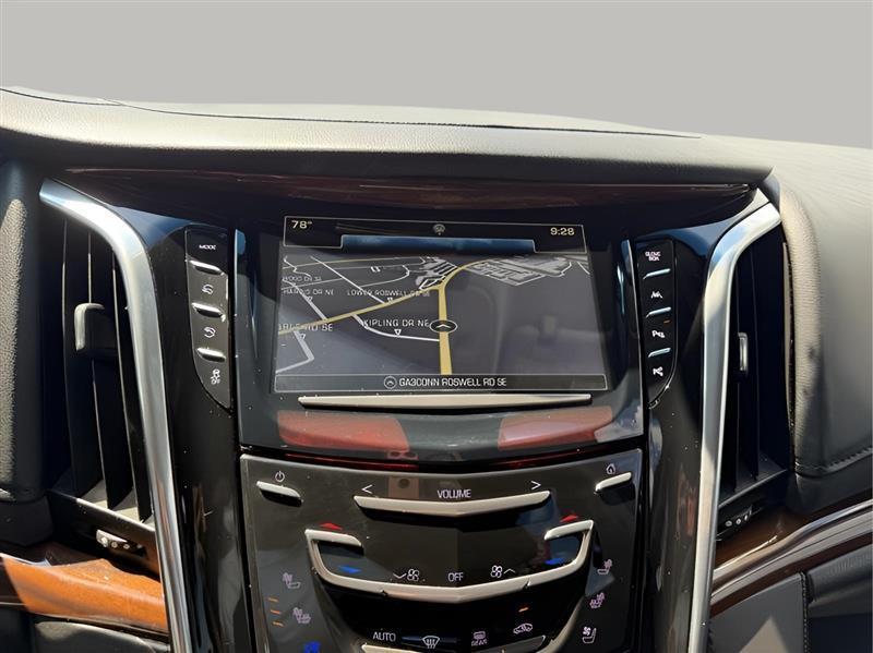 Cadillac Escalade ESV 2WD Luxury 2019
